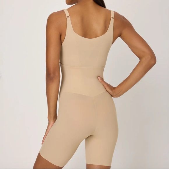 Maidenform Beige One Piece Shaper Bodysuit - Picture 6 of 10